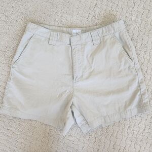 Vintage Women's Calvin Klein Chino Shorts